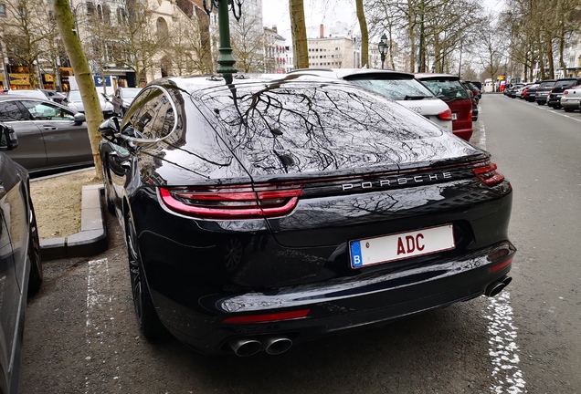 Porsche 971 Panamera Turbo