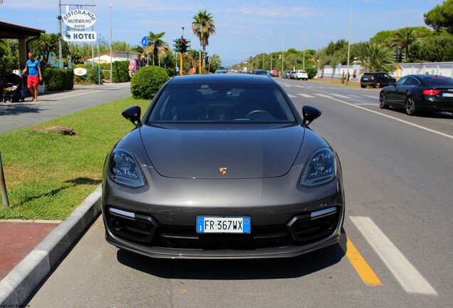 Porsche 971 Panamera Turbo Sport Turismo