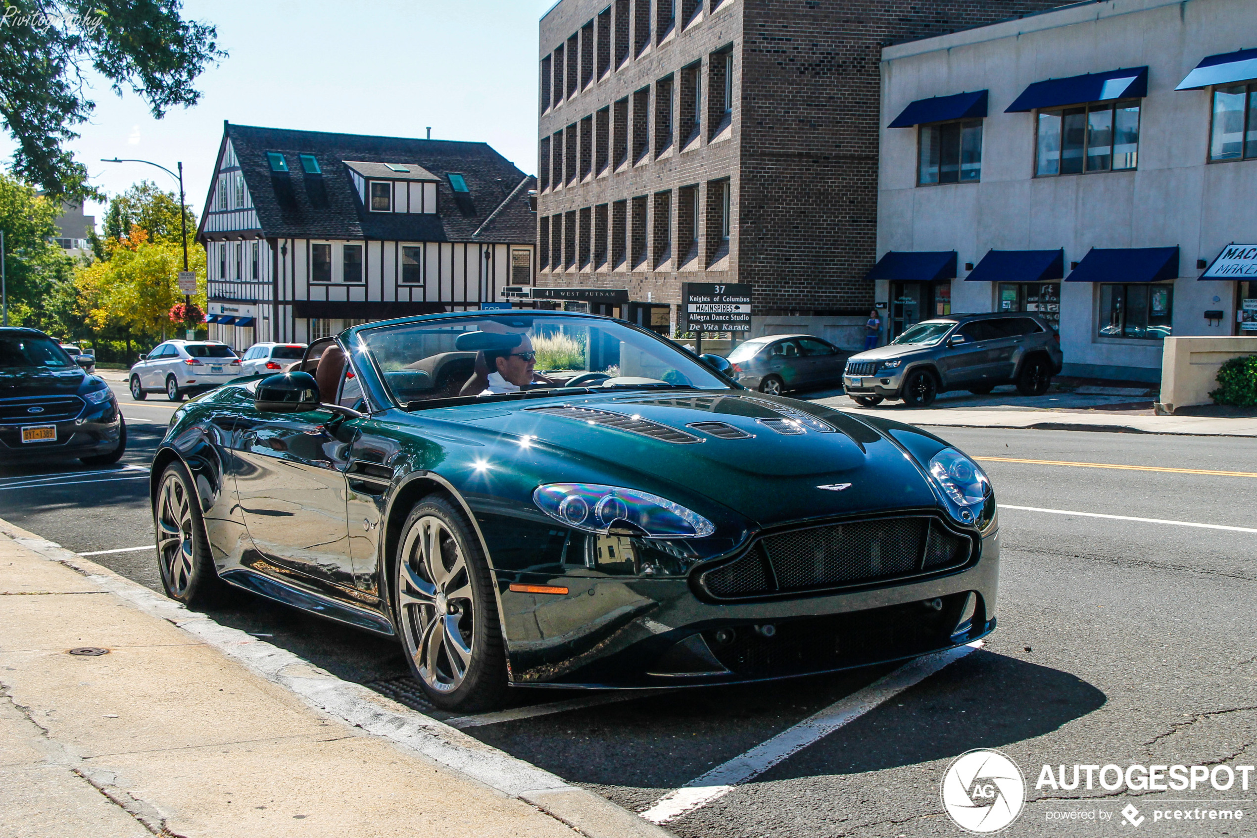 Aston Martin V12 Vantage S Roadster