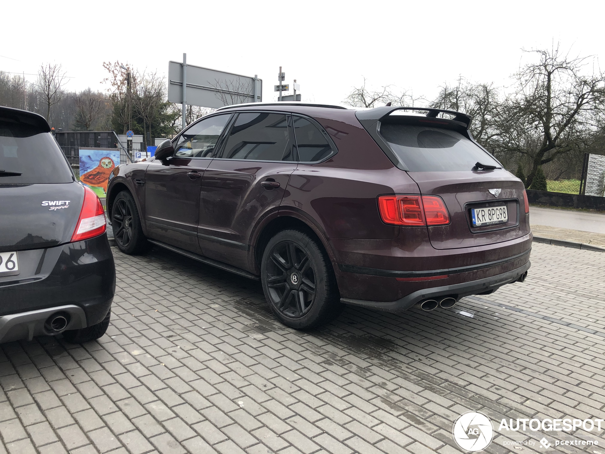 Bentley Bentayga V8