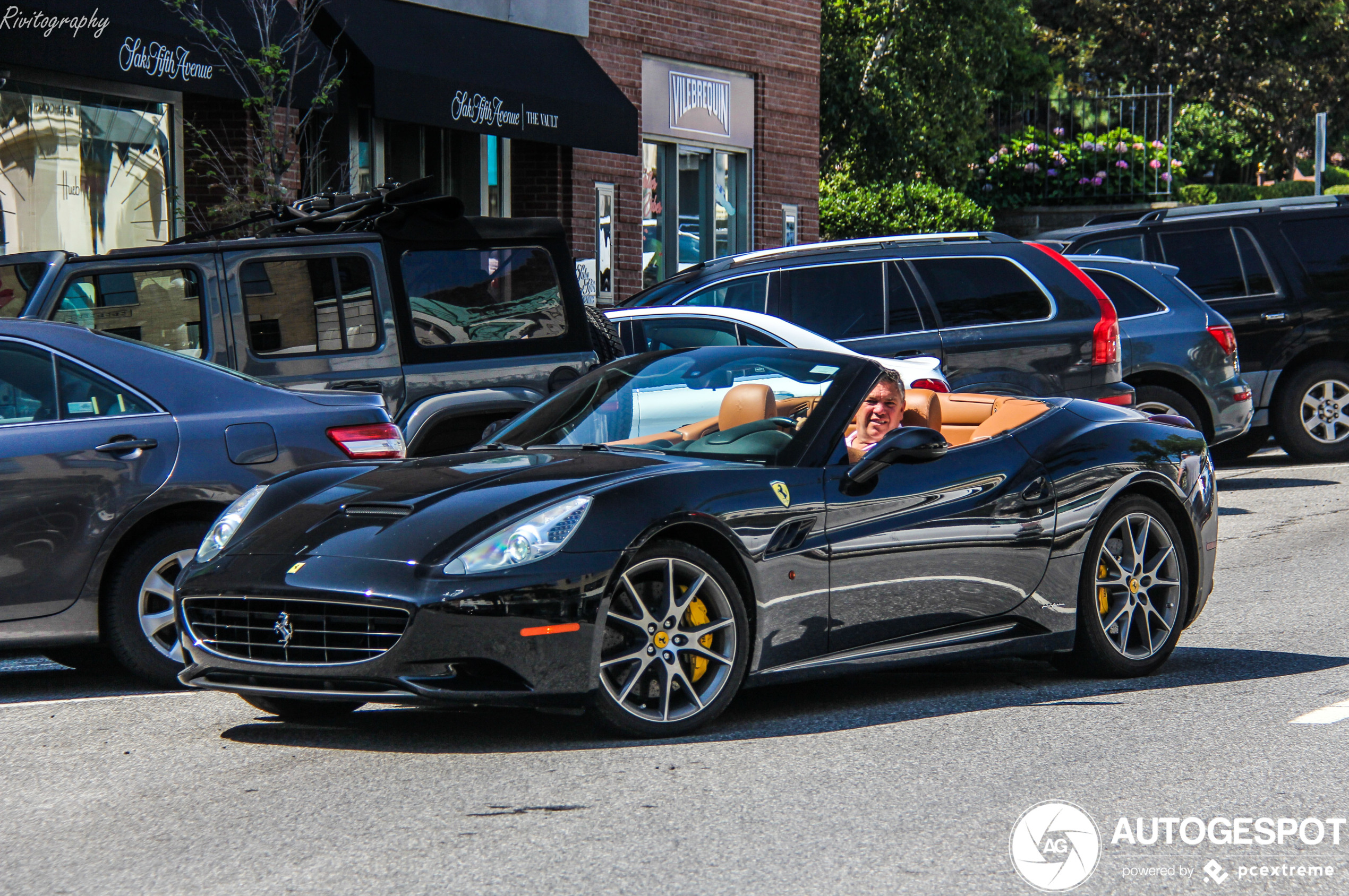 Ferrari California