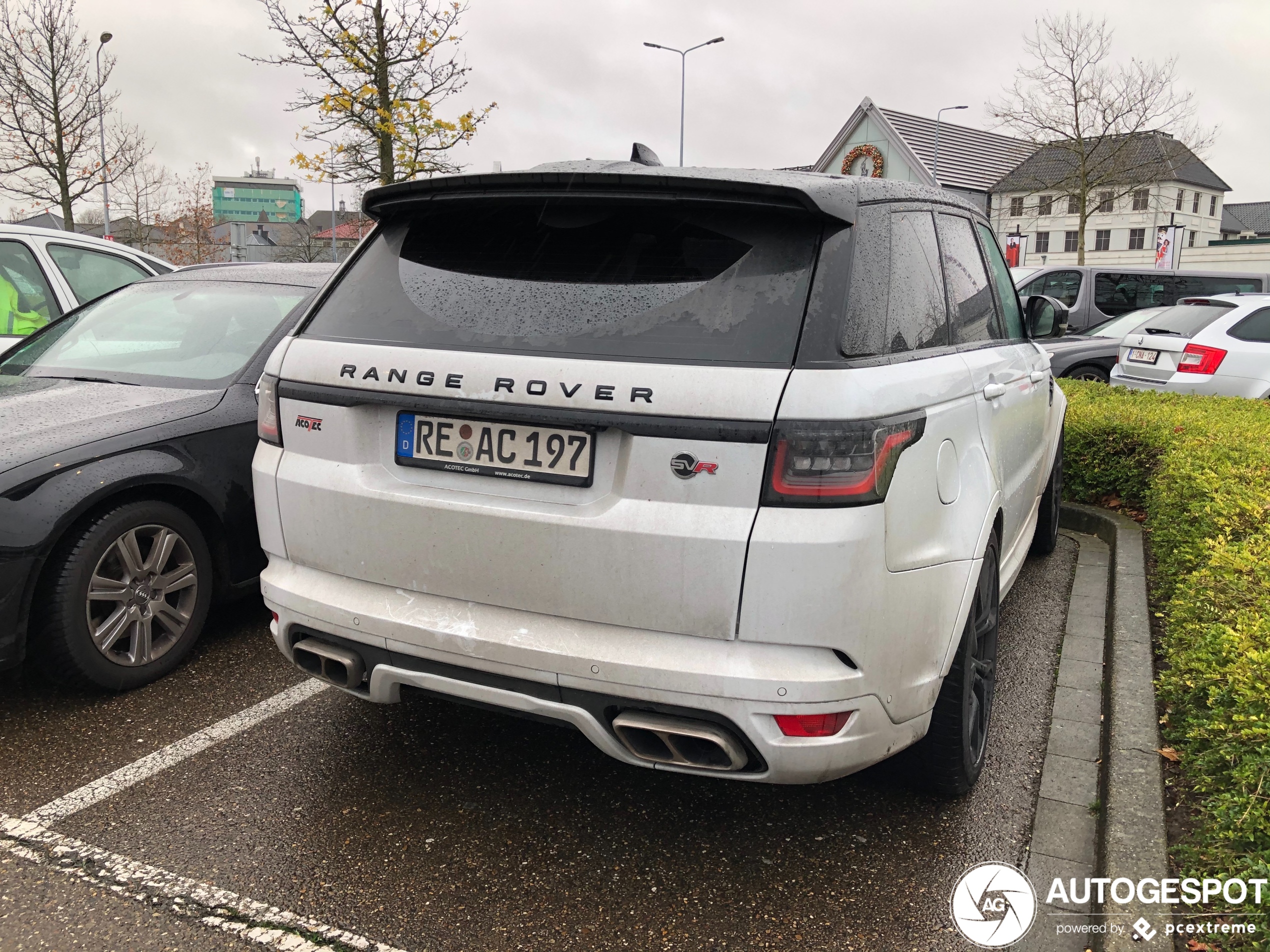 Land Rover Range Rover Sport SVR 2018