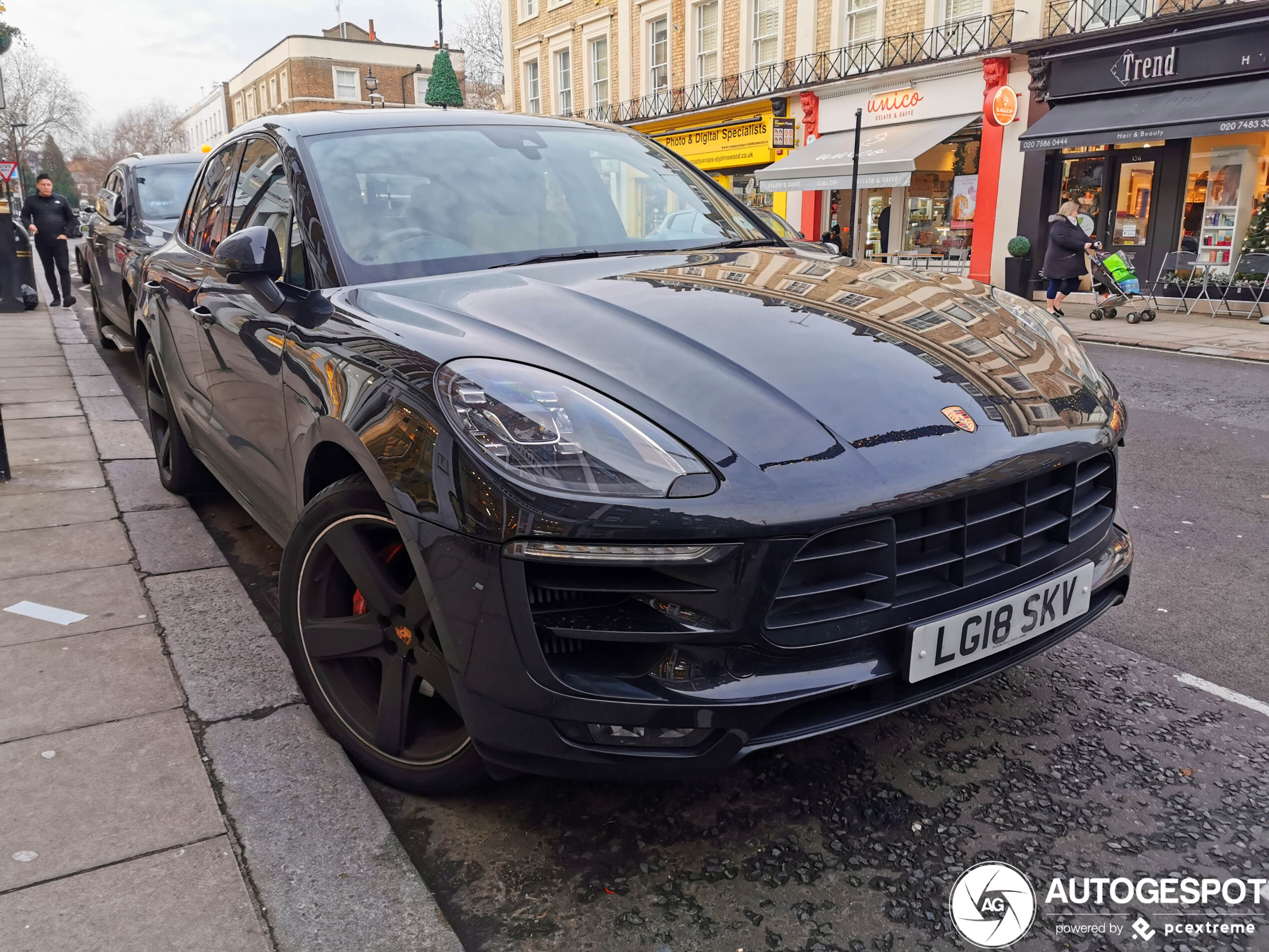 Porsche 95B Macan GTS