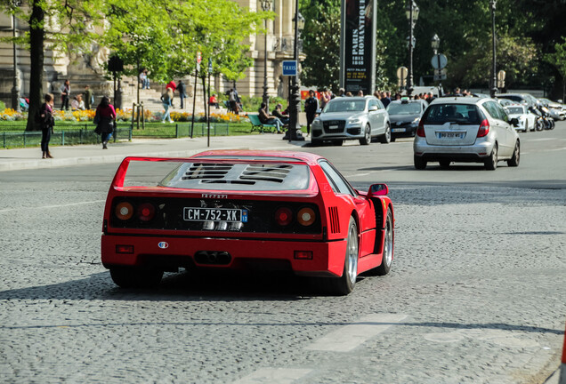 Ferrari F40