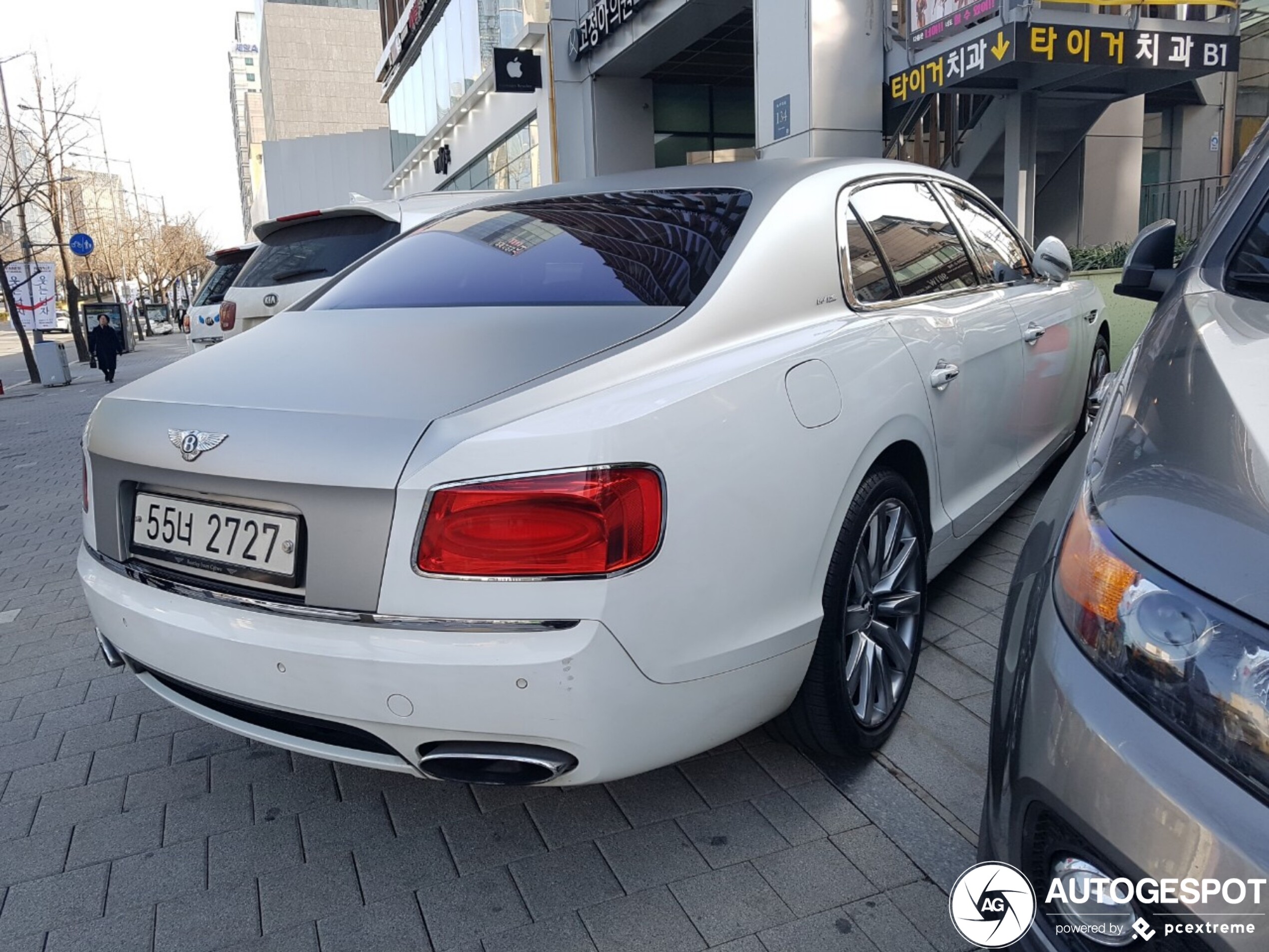 Bentley Flying Spur W12