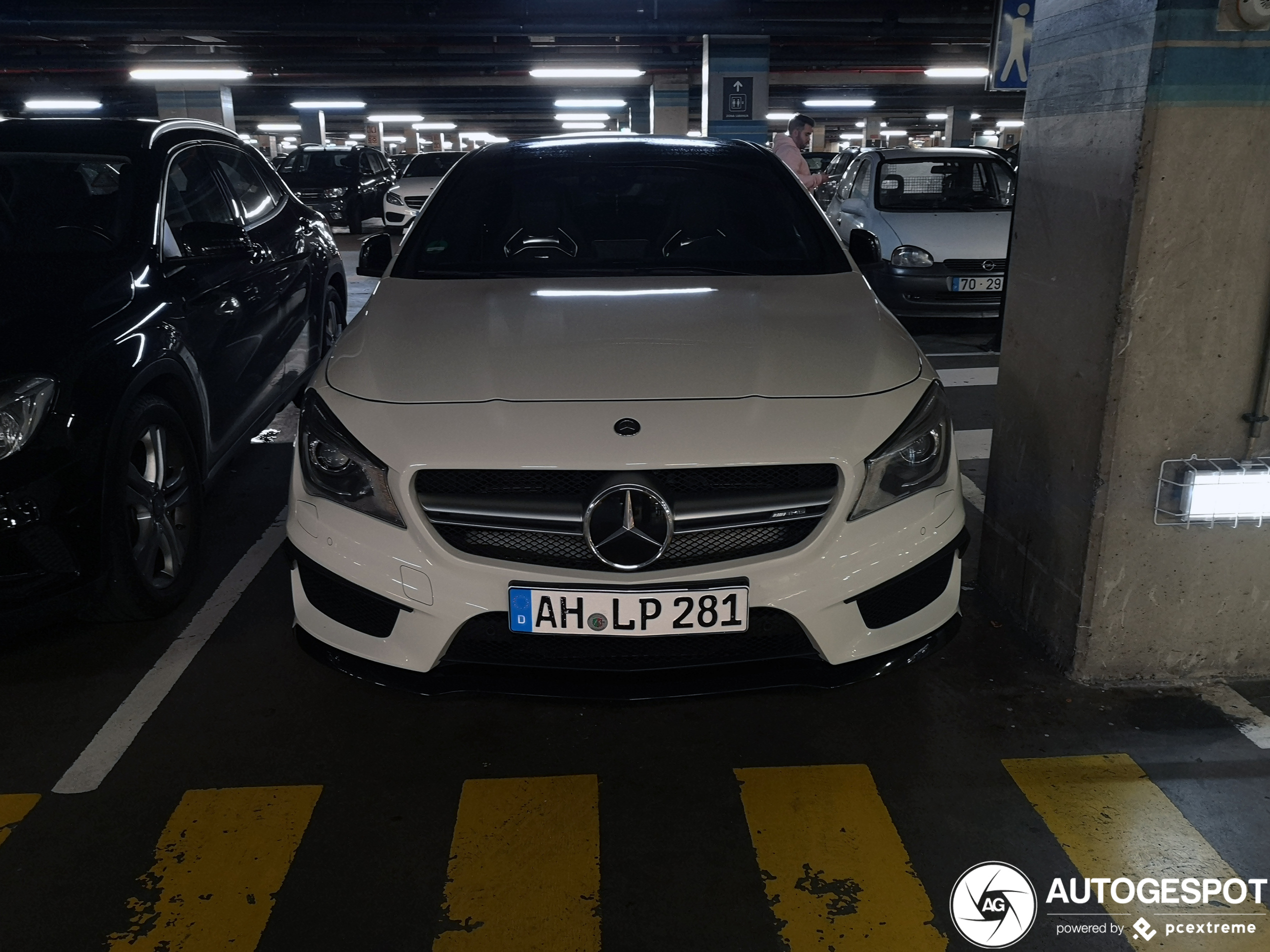 Mercedes-Benz CLA 45 AMG Shooting Brake