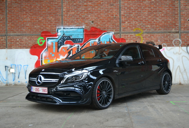 Mercedes-AMG A 45 W176 2015