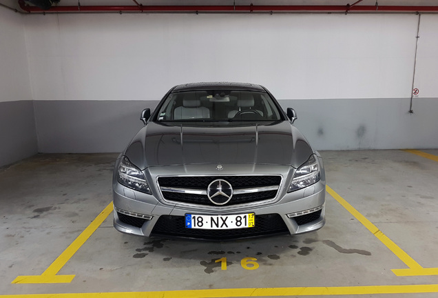 Mercedes-Benz CLS 63 AMG S X218 Shooting Brake