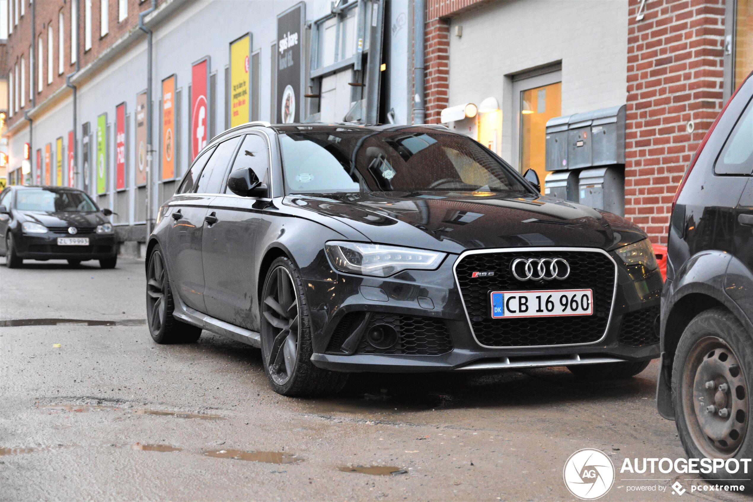 Audi RS6 Avant C7