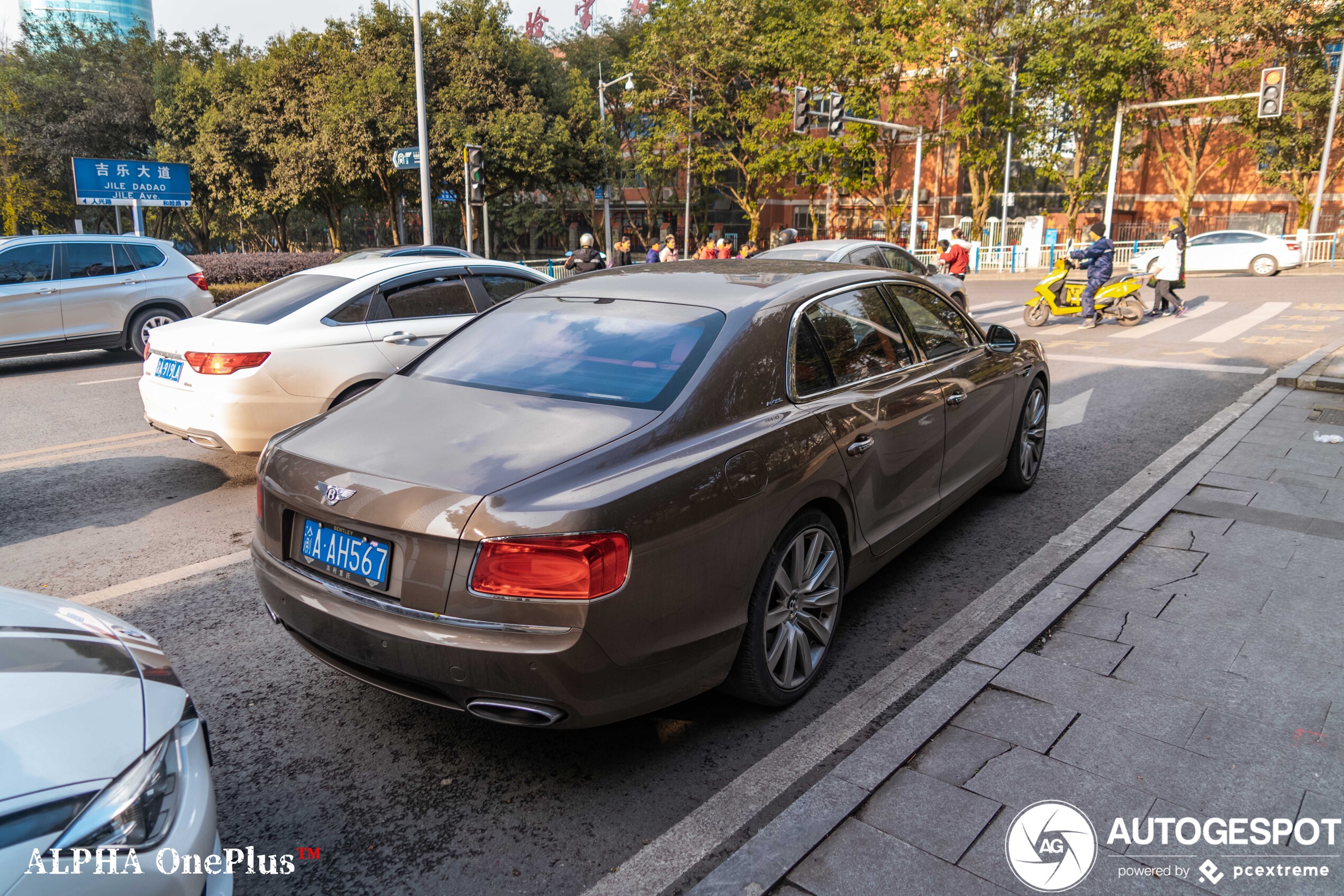 Bentley Flying Spur W12