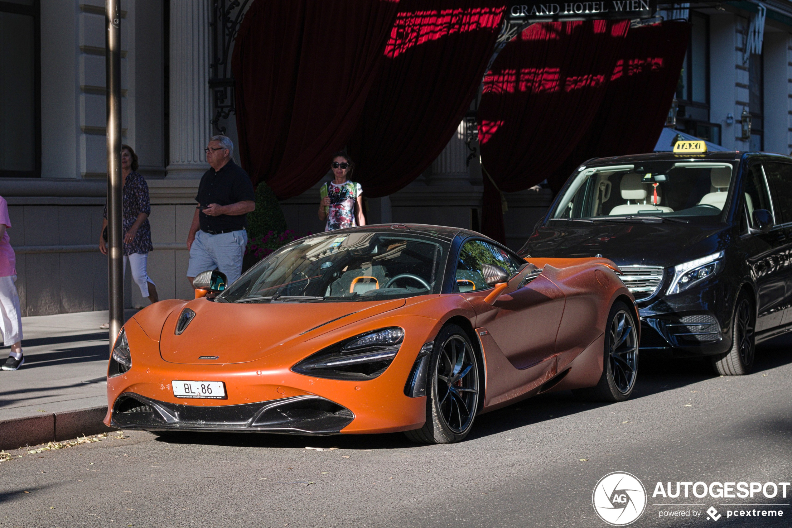 McLaren 720S