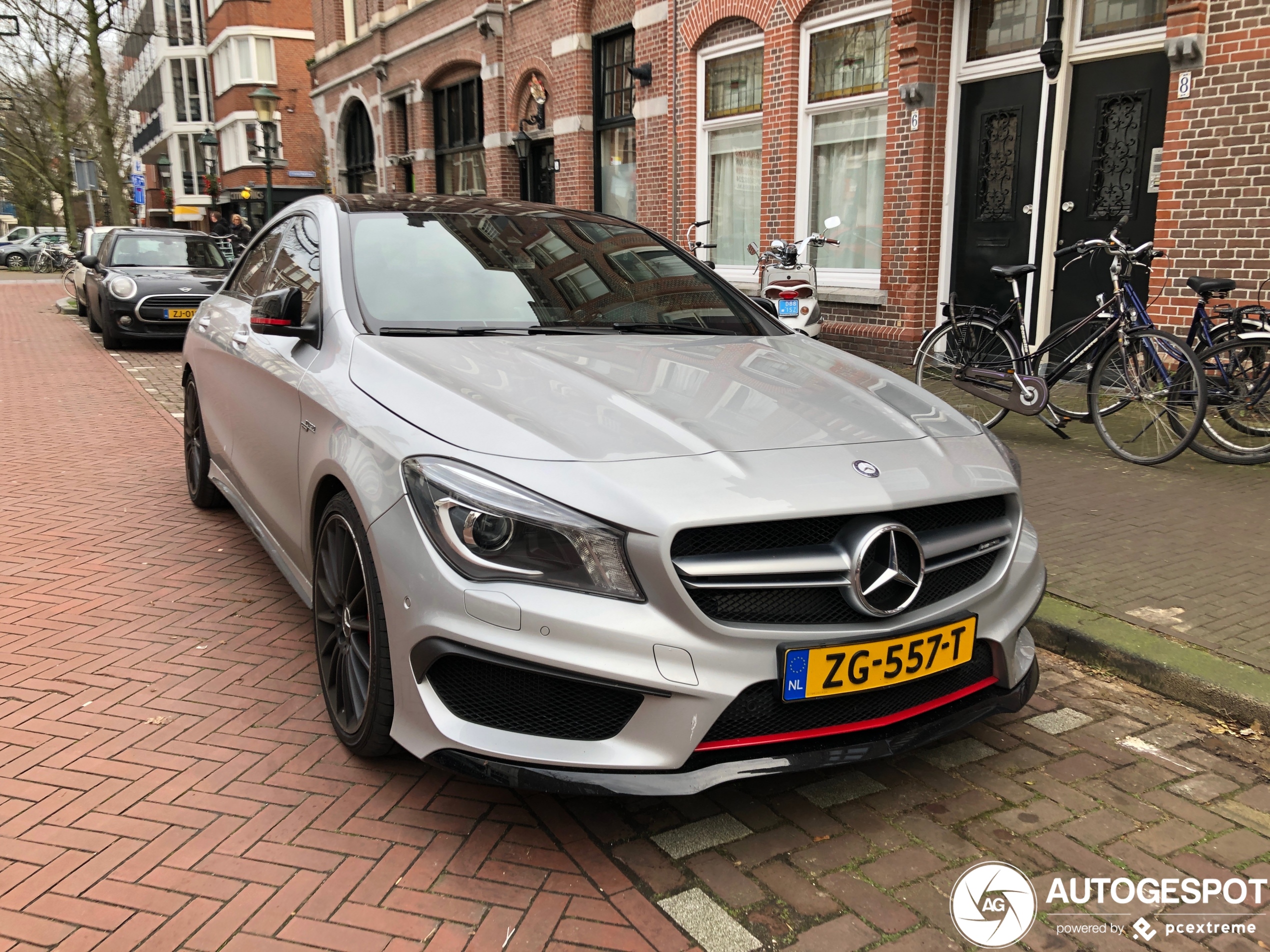 Mercedes-Benz CLA 45 AMG C117