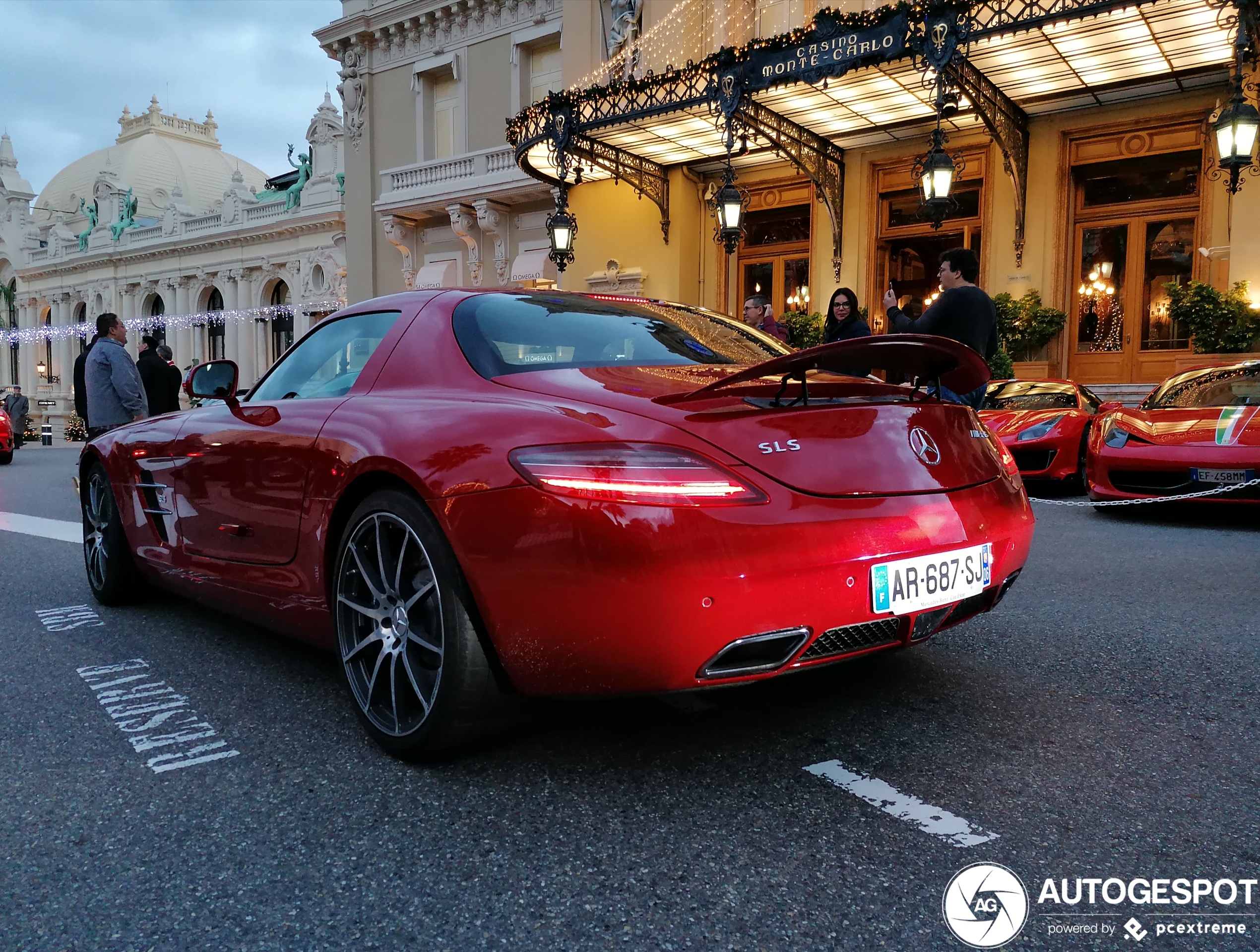 Mercedes-Benz SLS AMG