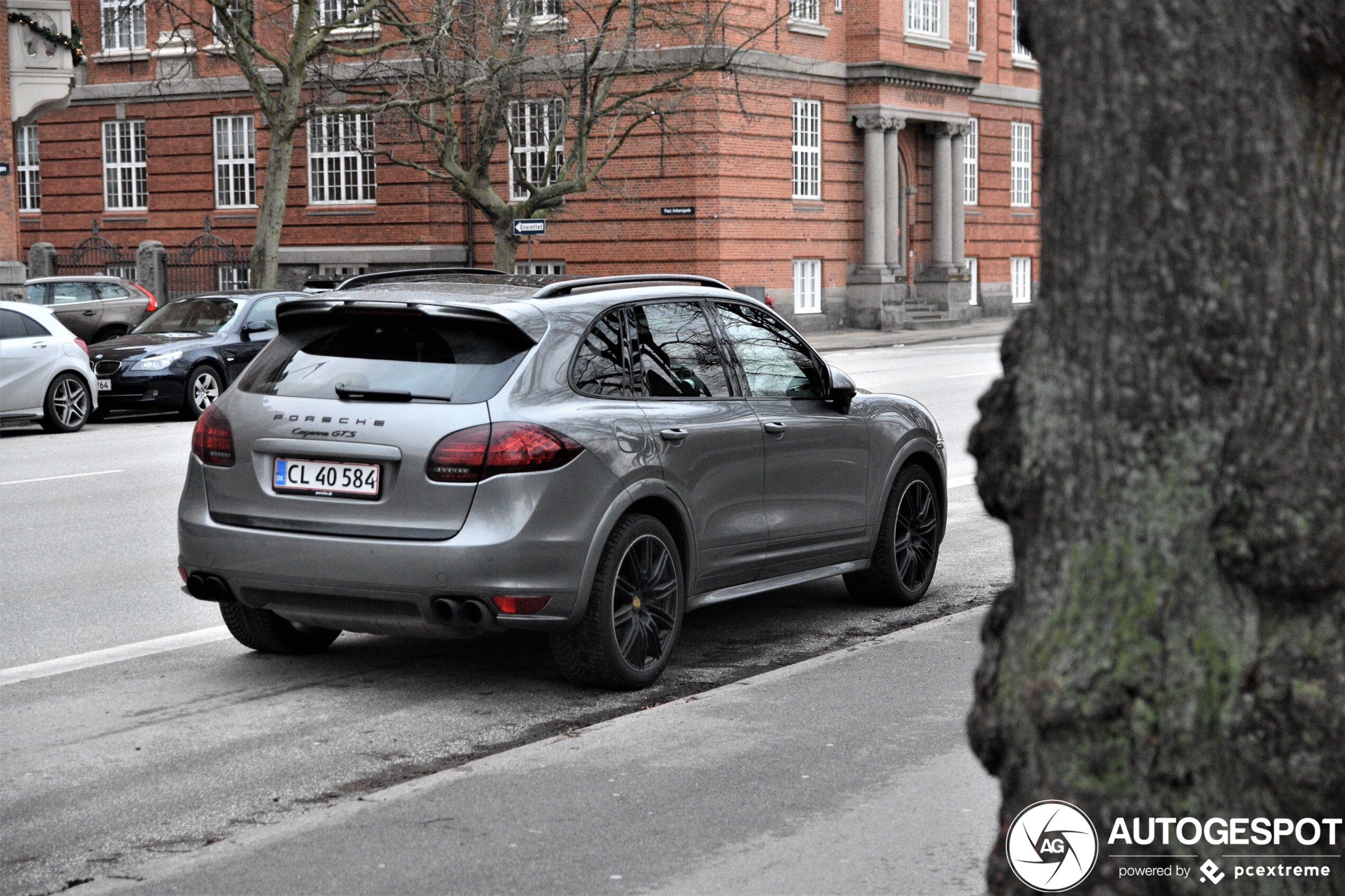 Porsche 958 Cayenne GTS