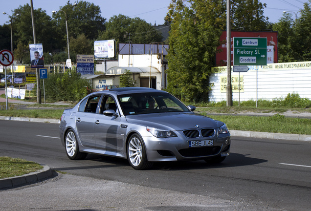 BMW M5 E60 2005