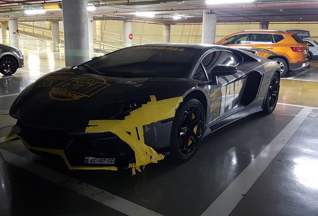 Lamborghini Aventador LP700-4