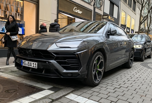 Lamborghini Urus