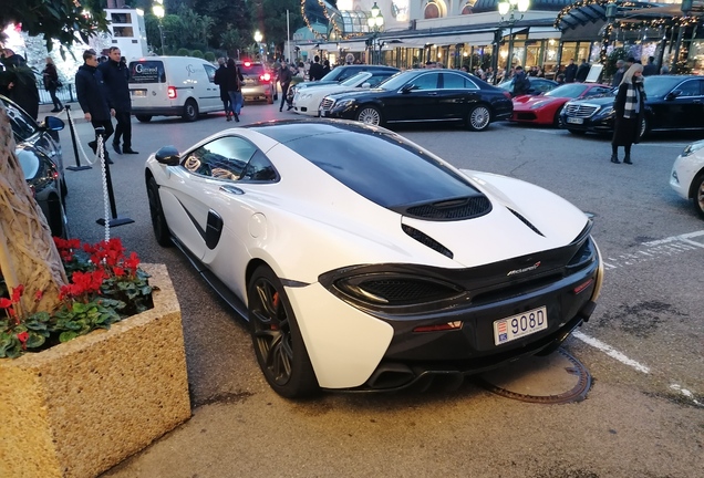 McLaren 570GT