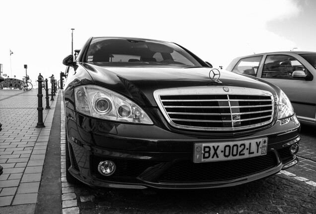 Mercedes-Benz S 63 AMG W221