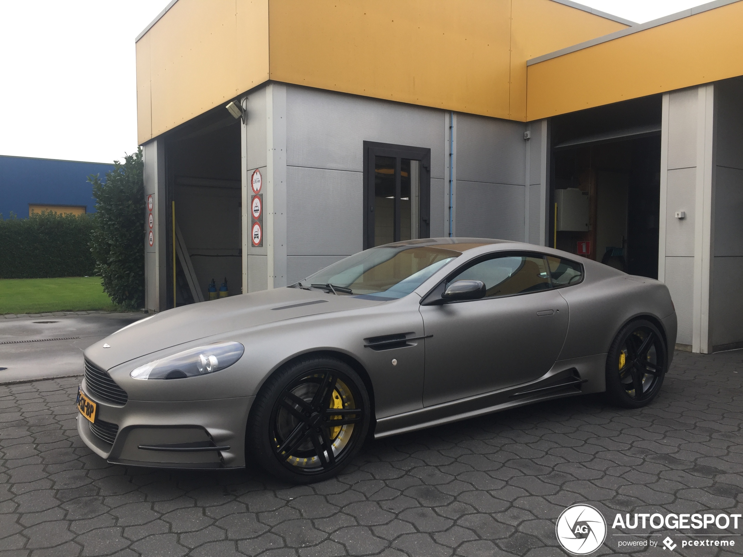 Aston Martin Mansory DB9