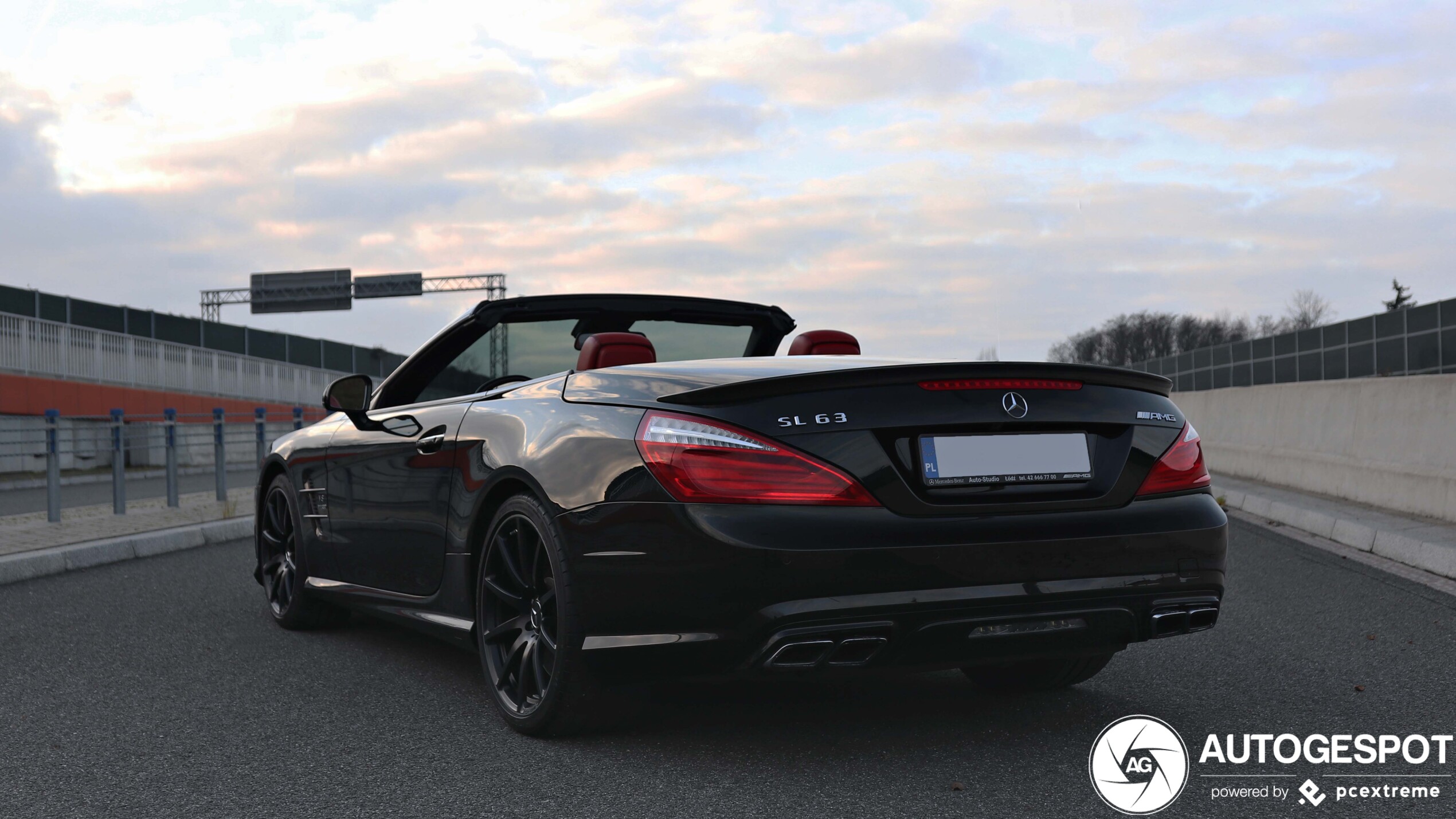 Mercedes-Benz SL 63 AMG R231