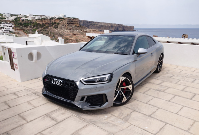 Audi RS5 B9