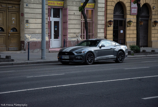 Ford Mustang GT 2015