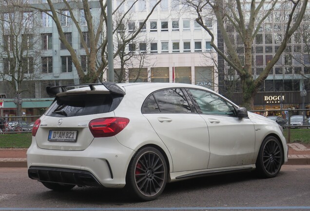 Mercedes-AMG A 45 W176 2015