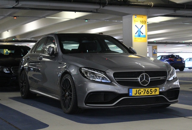 Mercedes-AMG C 63 S W205