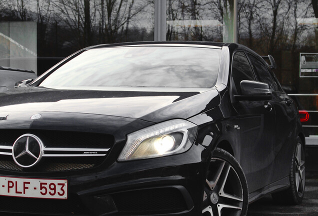 Mercedes-Benz A 45 AMG