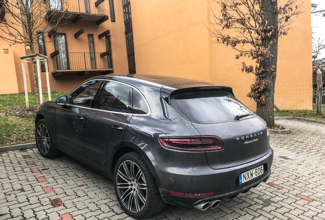 Porsche 95B Macan Turbo