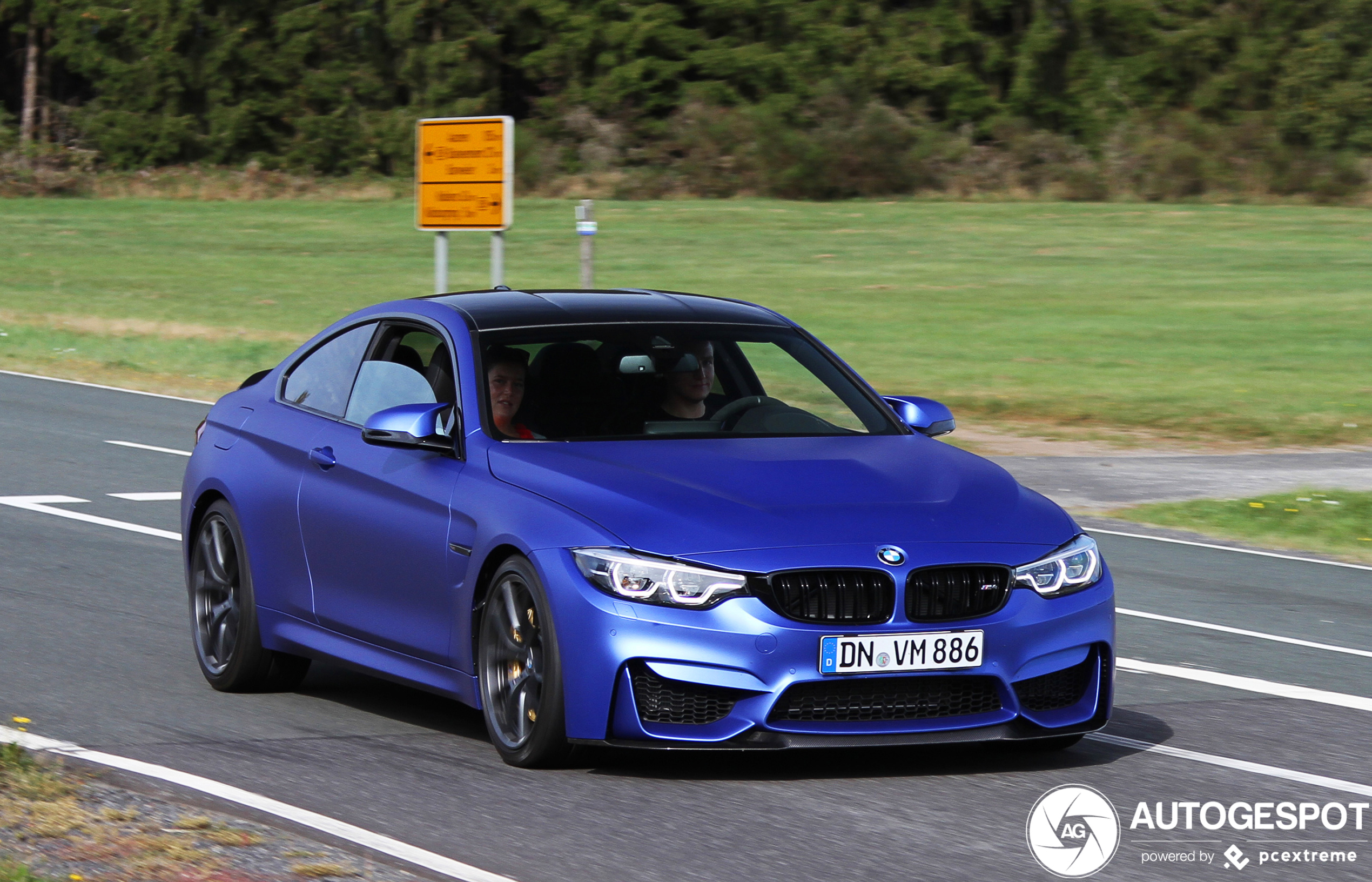 BMW M4 F82 CS