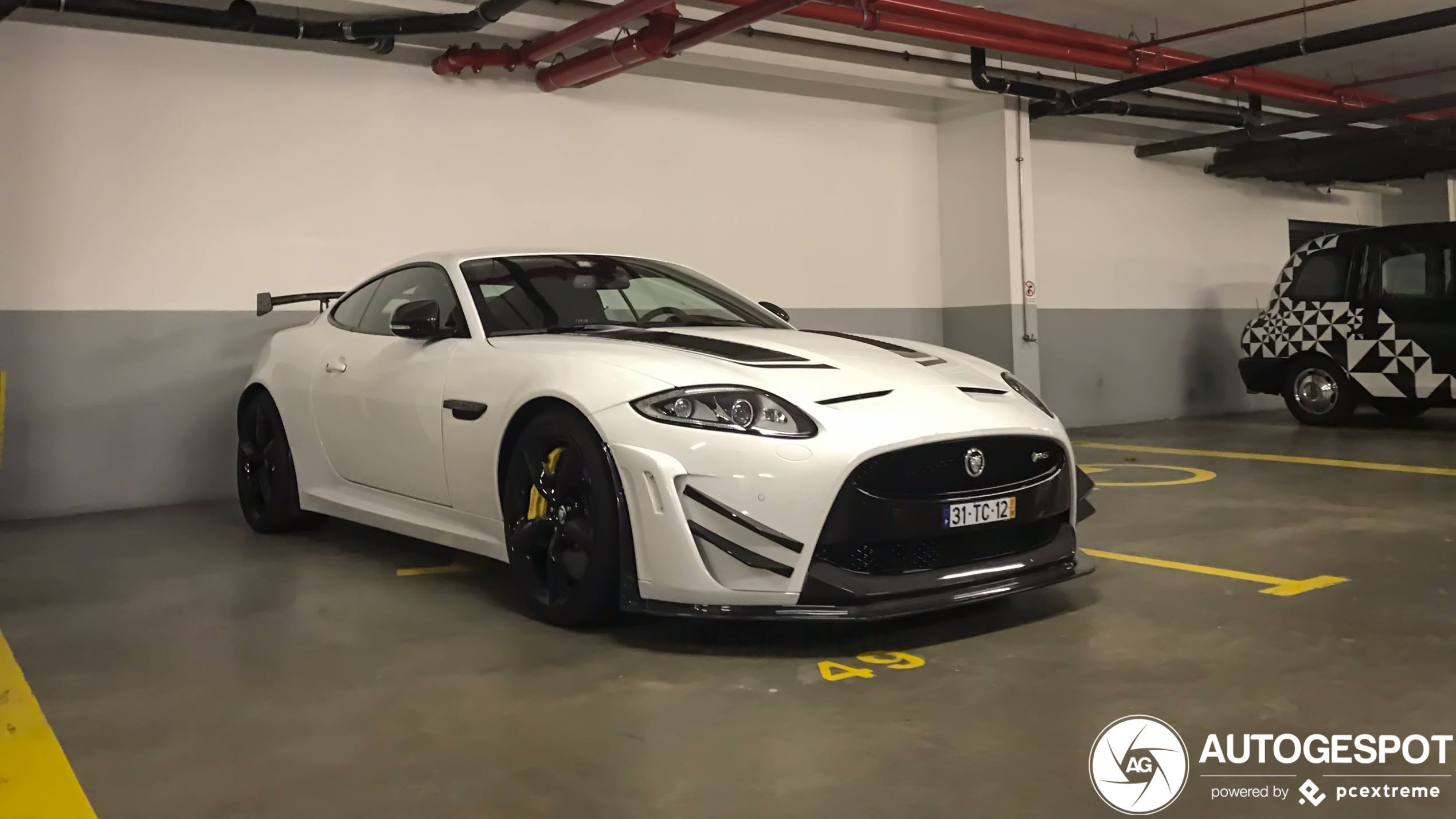 Jaguar XKR-S GT