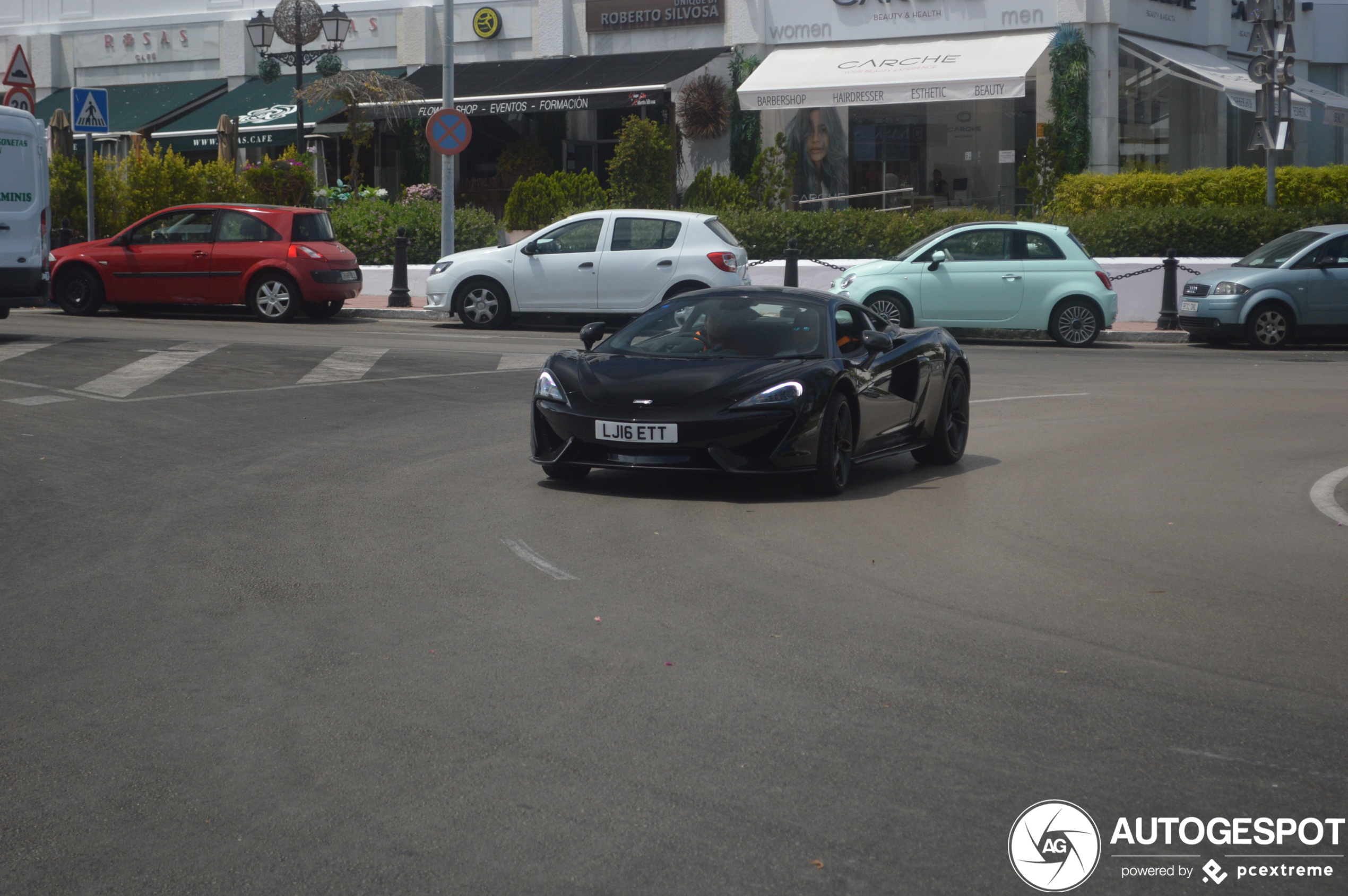 McLaren 570S