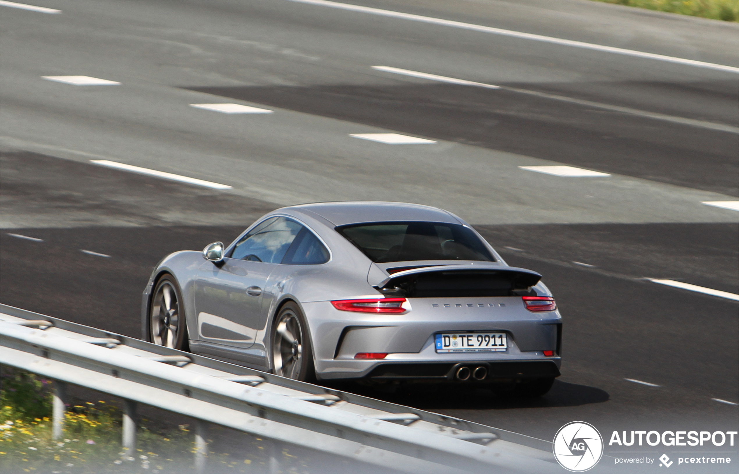 Porsche 991 GT3 Touring