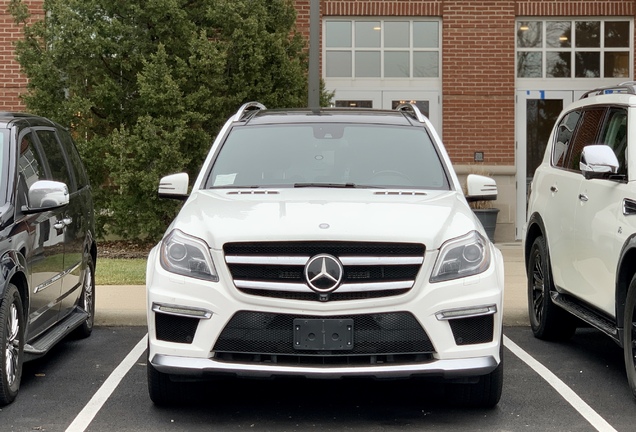 Mercedes-Benz GL 63 AMG X166