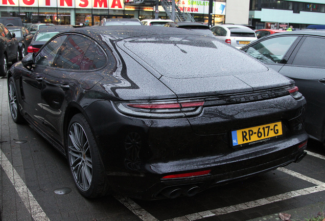 Porsche 971 Panamera Turbo S E-Hybrid