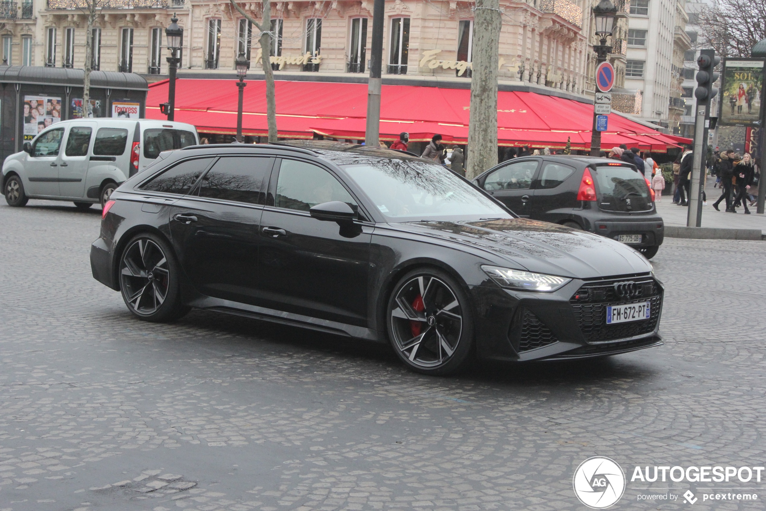 Audi RS6 Avant C8