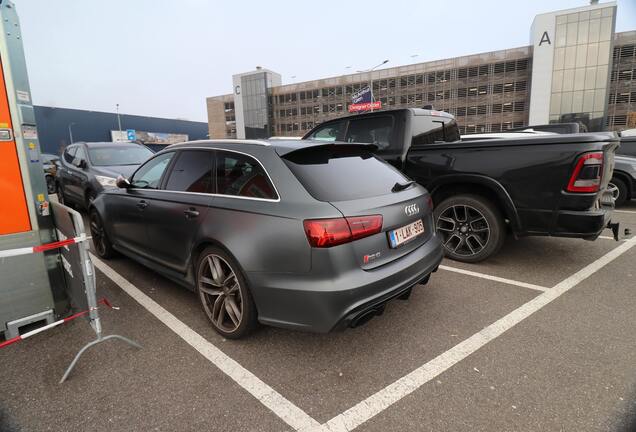 Audi RS6 Avant C7 2015