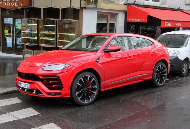 Lamborghini Urus