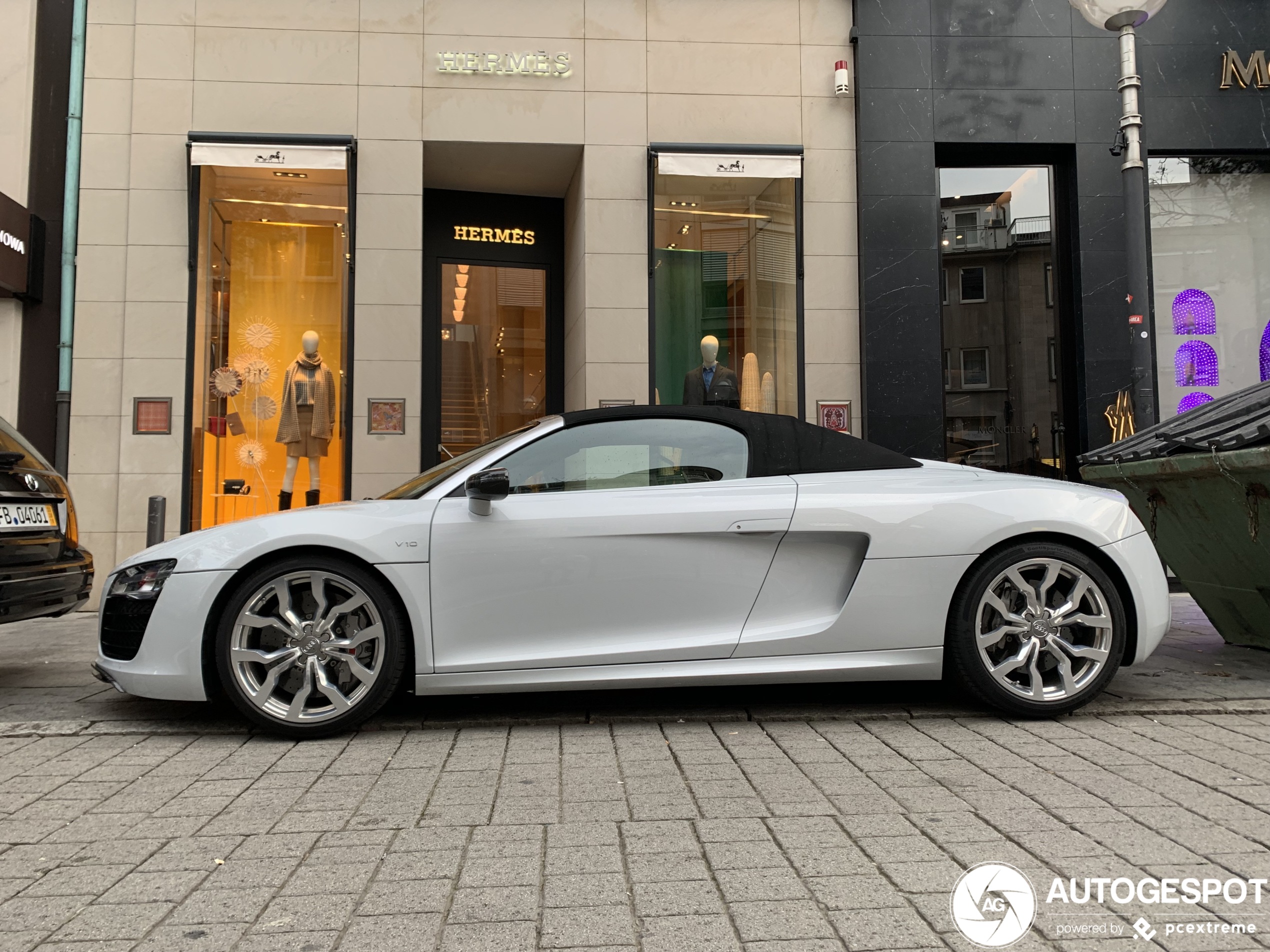 Audi R8 V10 Spyder