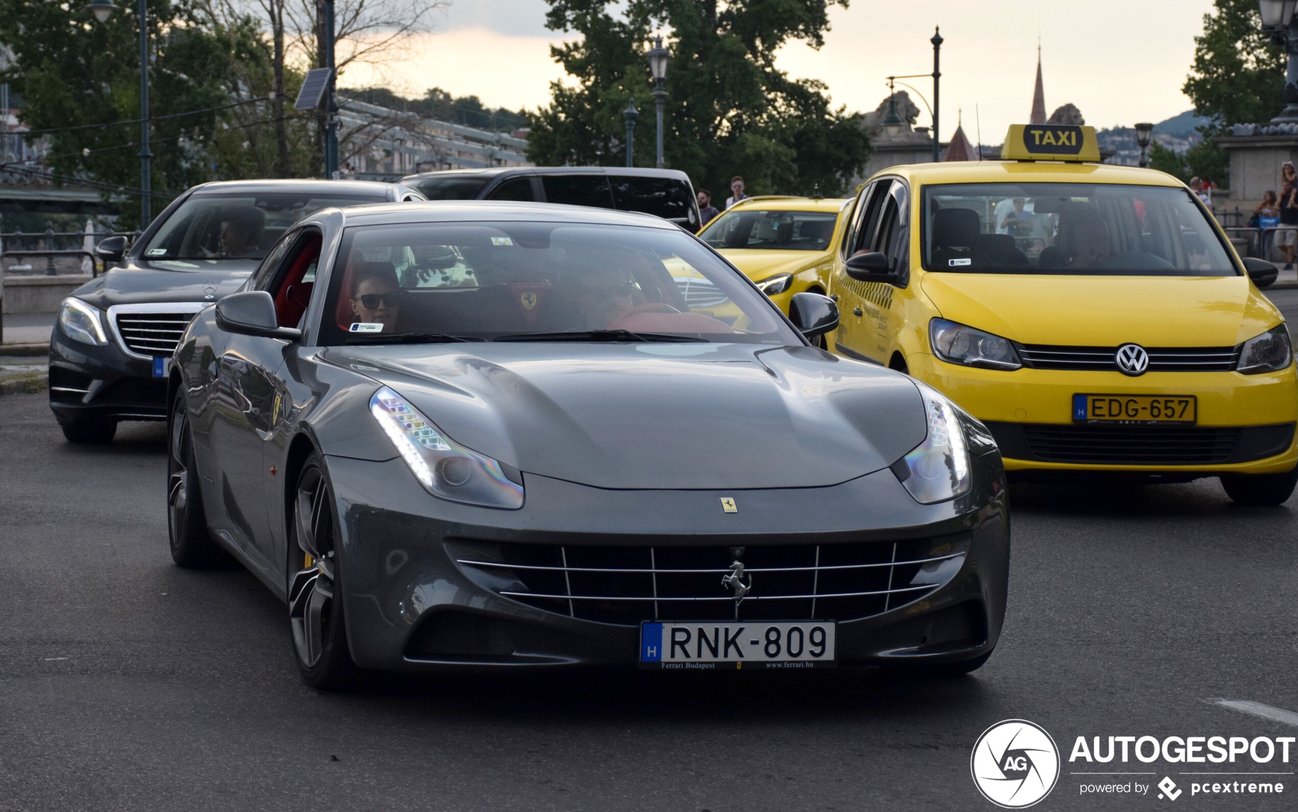 Ferrari FF