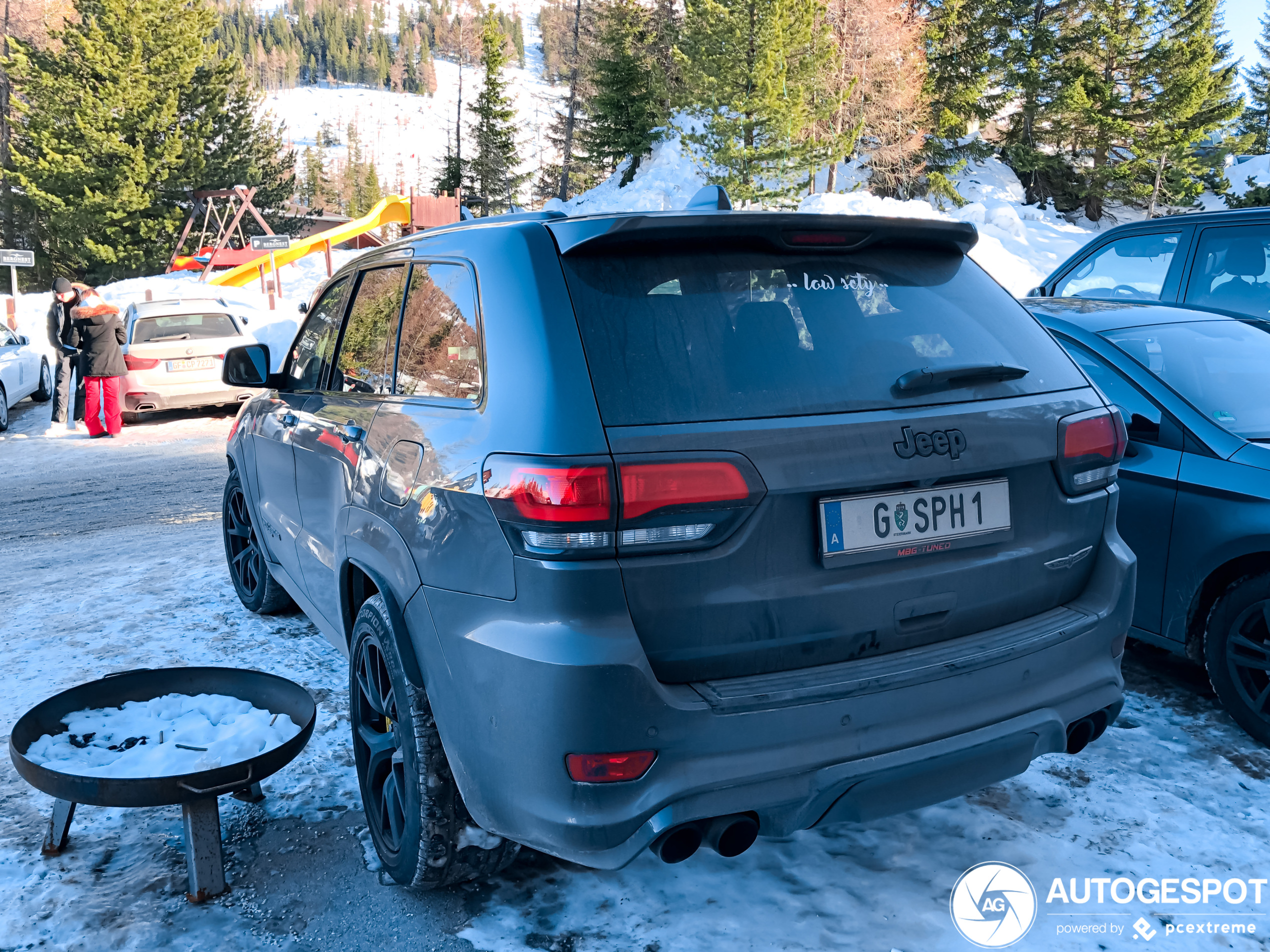 Deze Jeep Grand Cherokee Trackhawk komt niet ver in de bergen