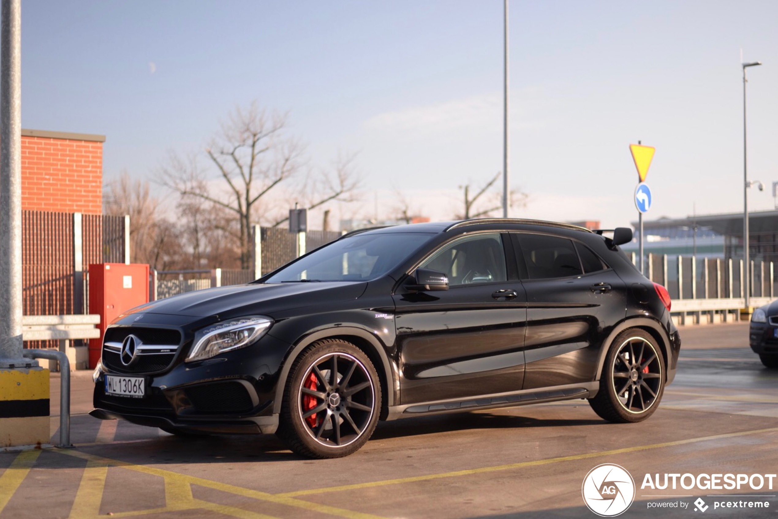 Mercedes-AMG GLA 45 X156