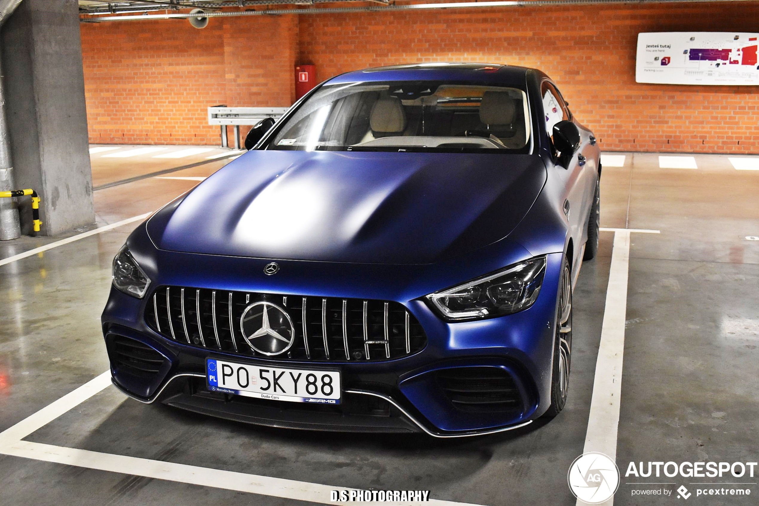 Mercedes-AMG GT 63 S X290