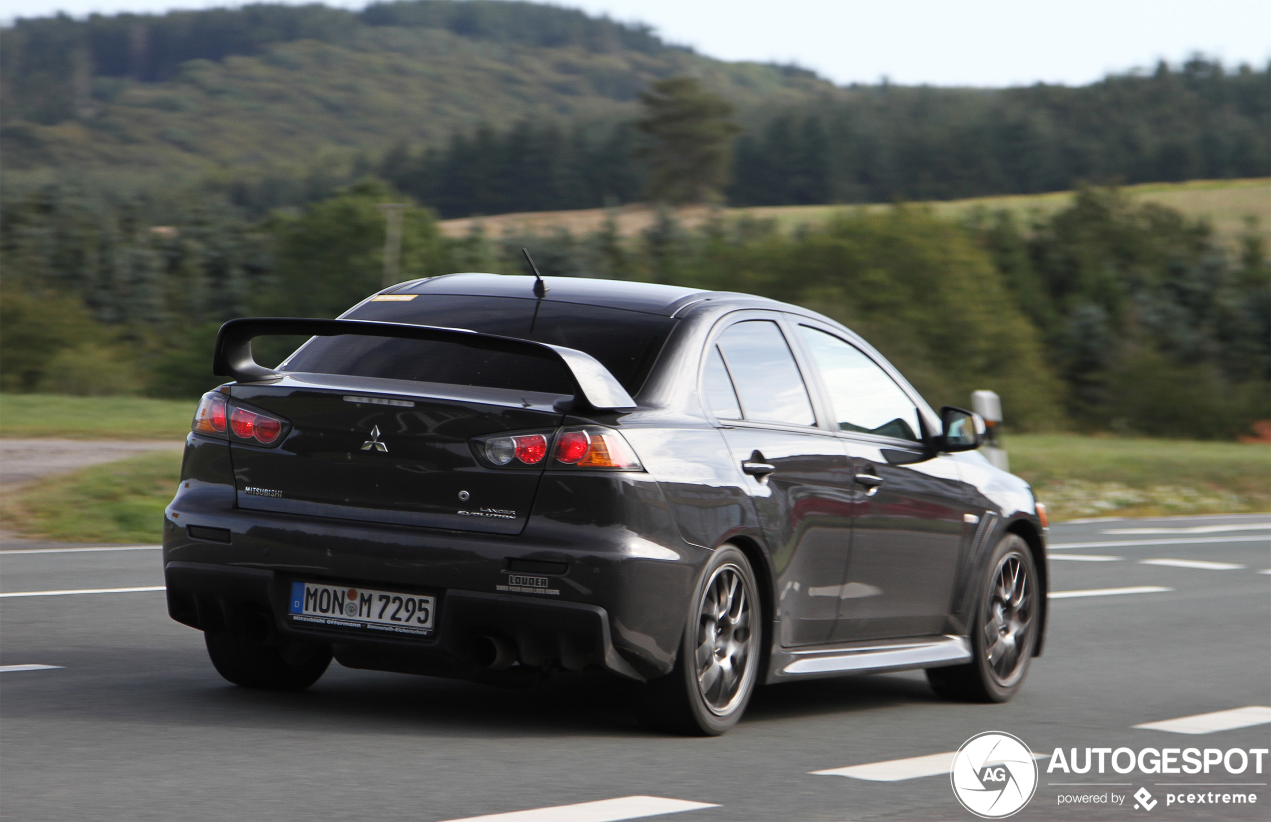 Mitsubishi Lancer Evolution X