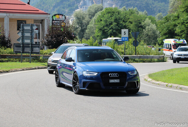 Audi RS4 Avant B8