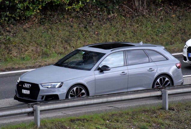 Audi RS4 Avant B9