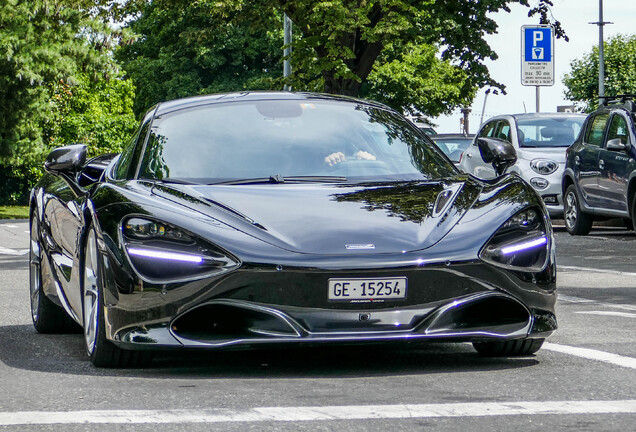 McLaren 720S