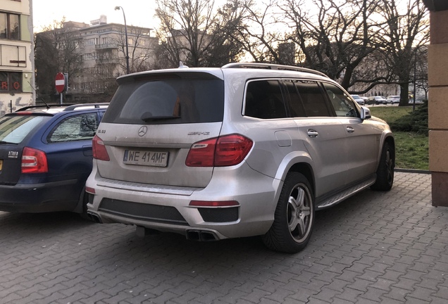 Mercedes-Benz GL 63 AMG X166